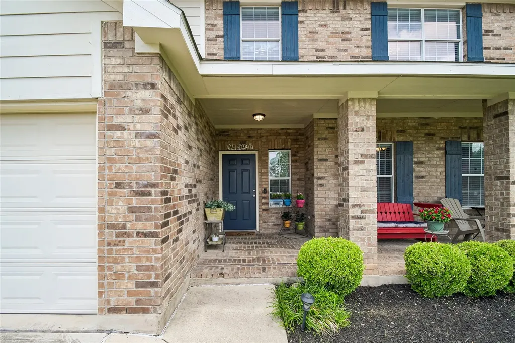 317 Otono Loop Kyle TX 78640