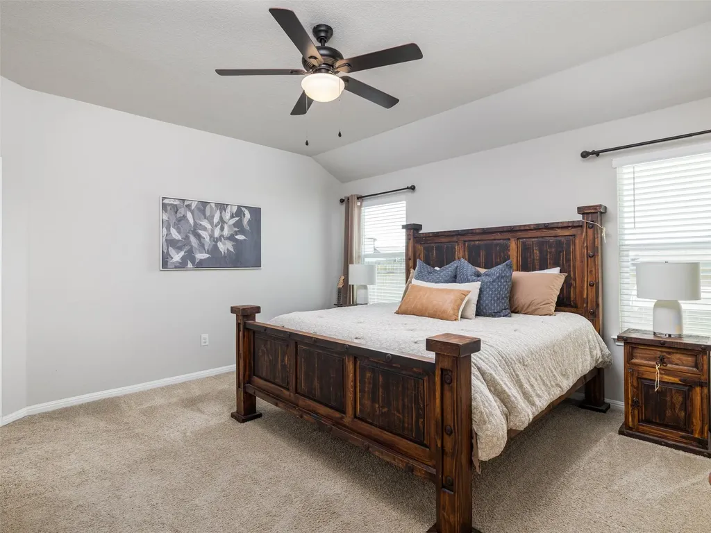 439 Hunter Loop Bertram TX 78605