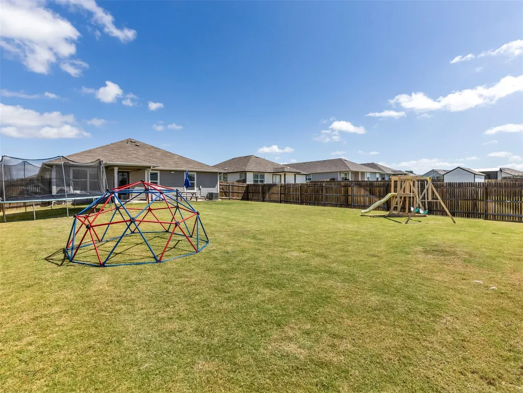 439 Hunter Loop Bertram TX 78605