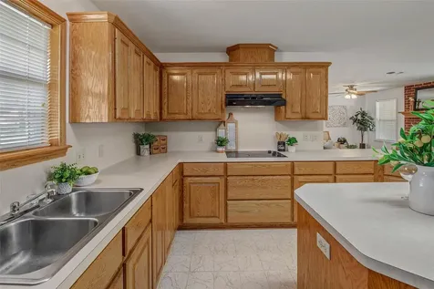 1110 County Road 439 Dime Box TX 77853