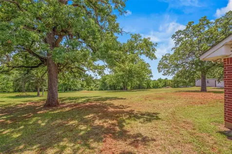 1110 County Road 439 Dime Box TX 77853
