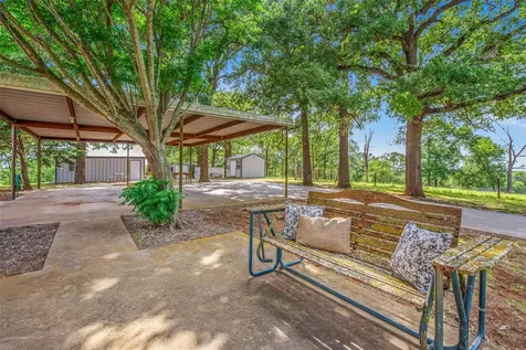 1110 County Road 439 Dime Box TX 77853