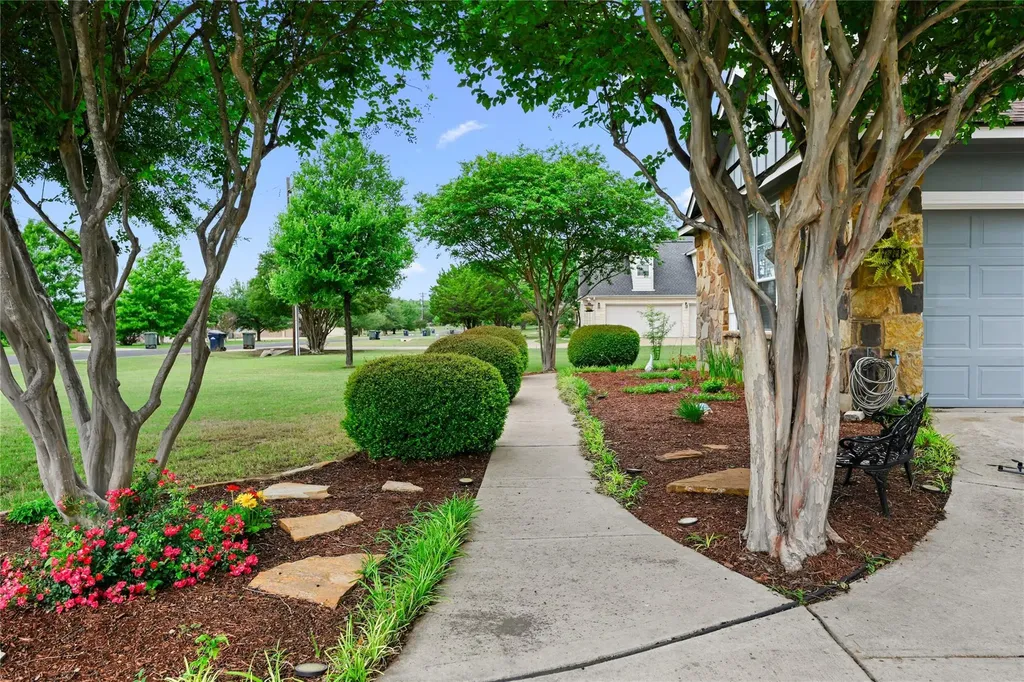 112 Hobby Horse Liberty Hill TX 78642