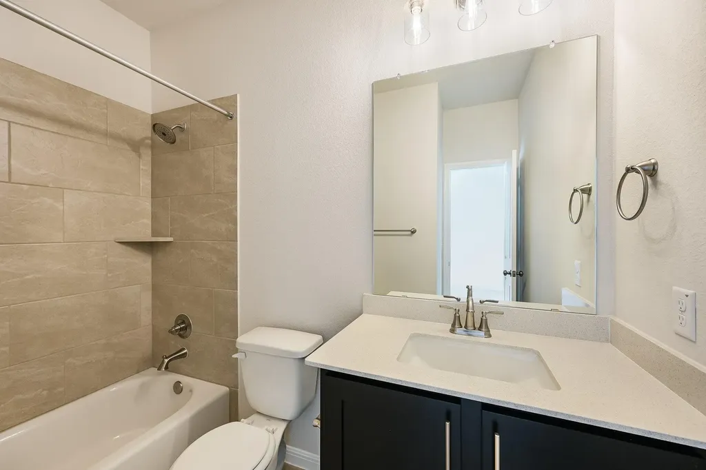 8517 Dongan Drive Austin TX 78744