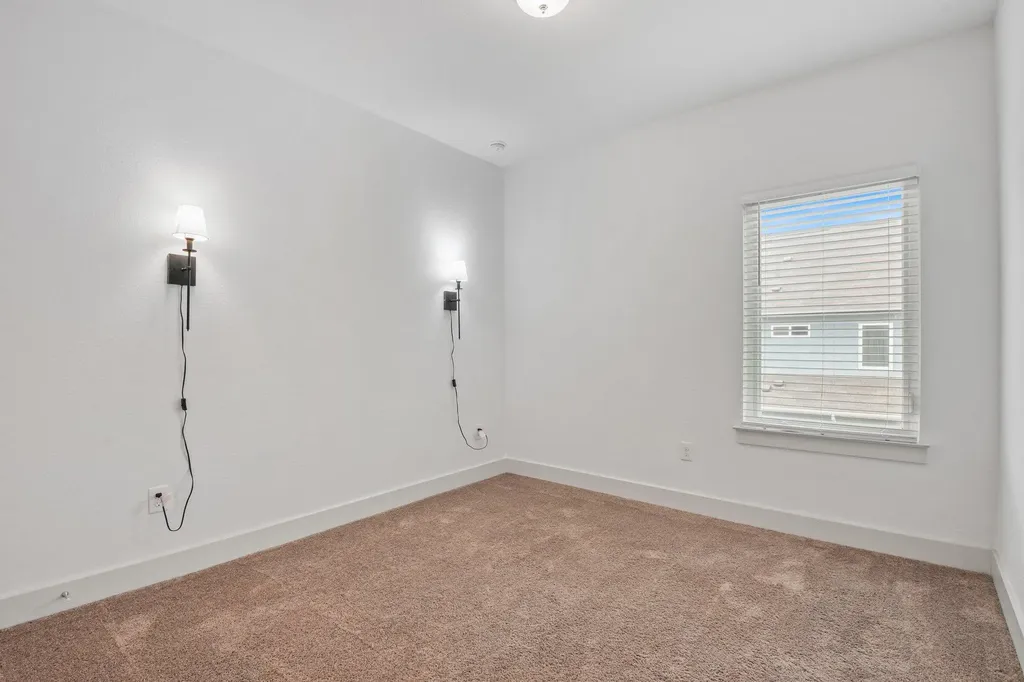7209 Bassett Court Austin TX 78741