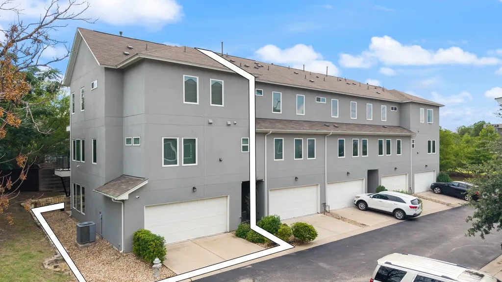 7209 Bassett Court Austin TX 78741
