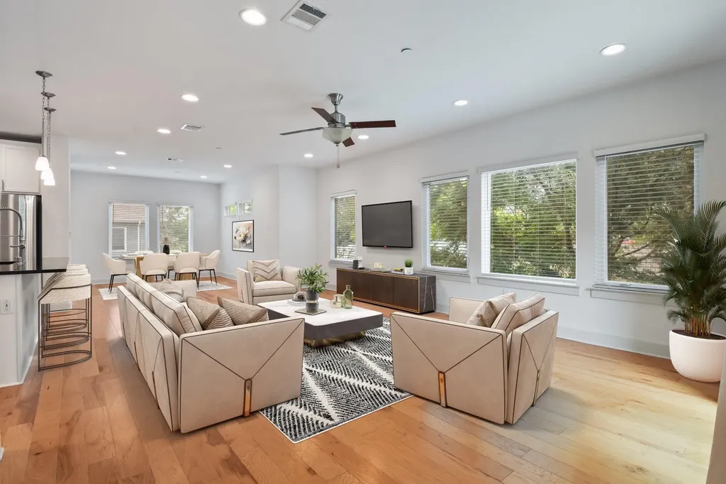 7209 Bassett Court Austin TX 78741