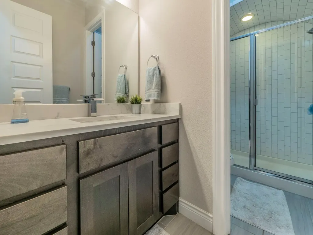 205 Standing Oak Drive Georgetown TX 78633
