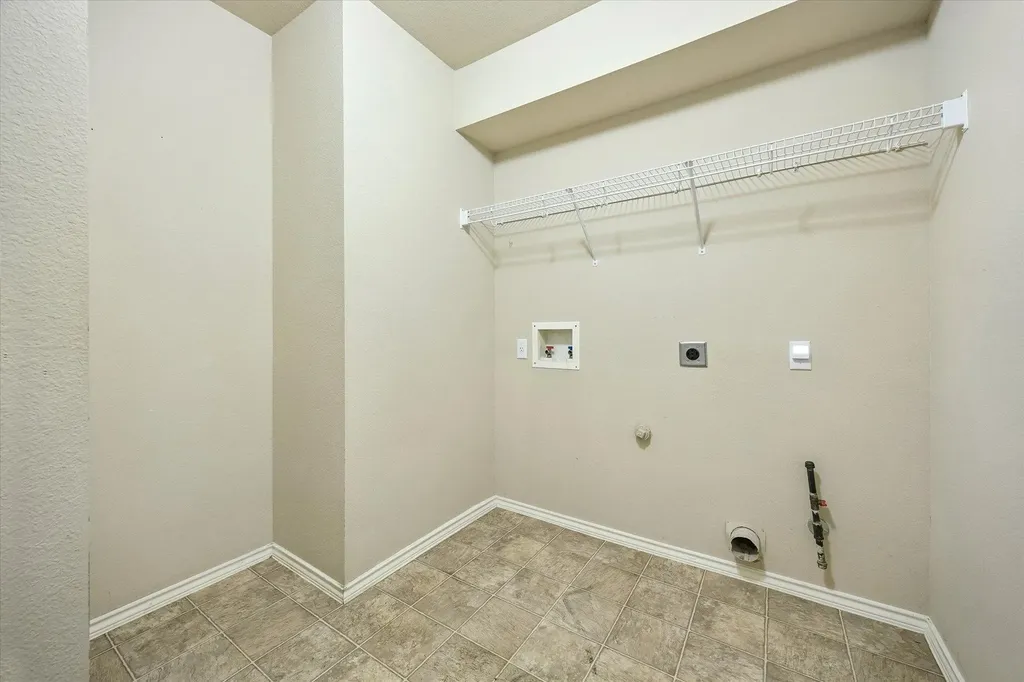 913 Remington Drive Leander TX 78641