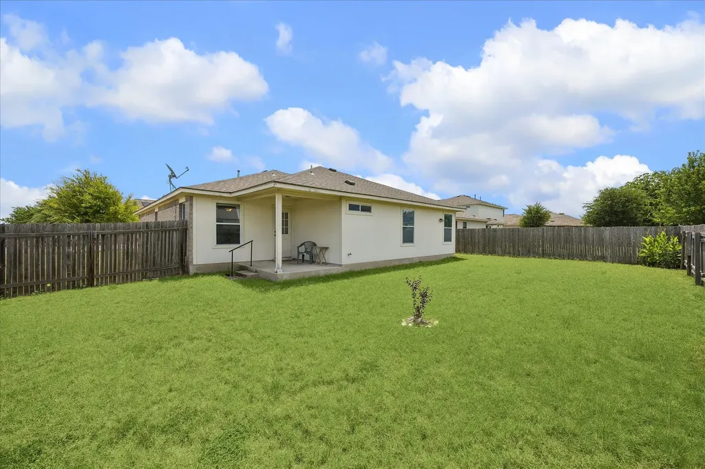 913 Remington Drive Leander TX 78641