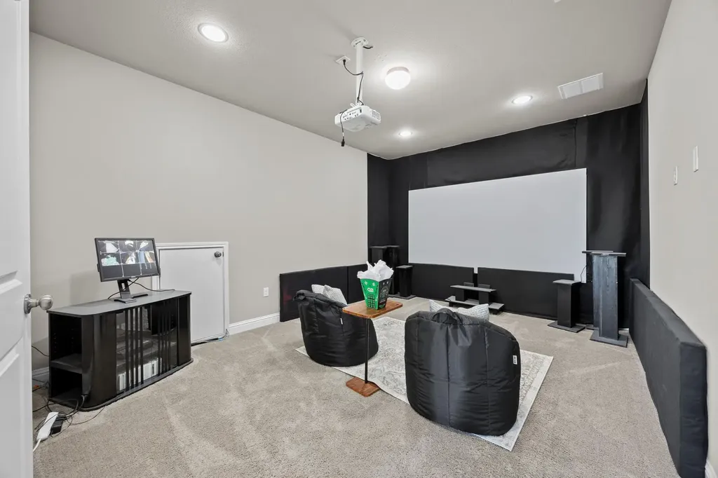 5305 Mandevilla Drive Austin TX 78739