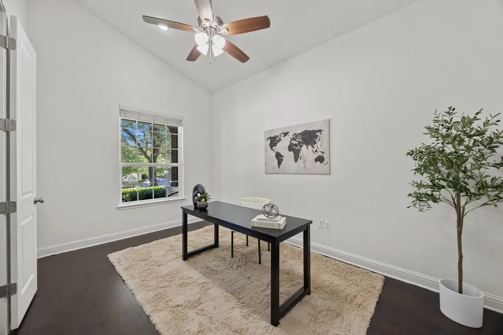 5305 Mandevilla Drive Austin TX 78739