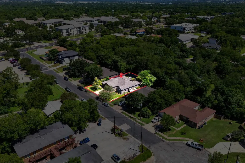 1908 Barge Street Austin TX 78745