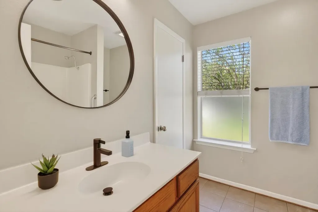 1908 Barge Street Austin TX 78745