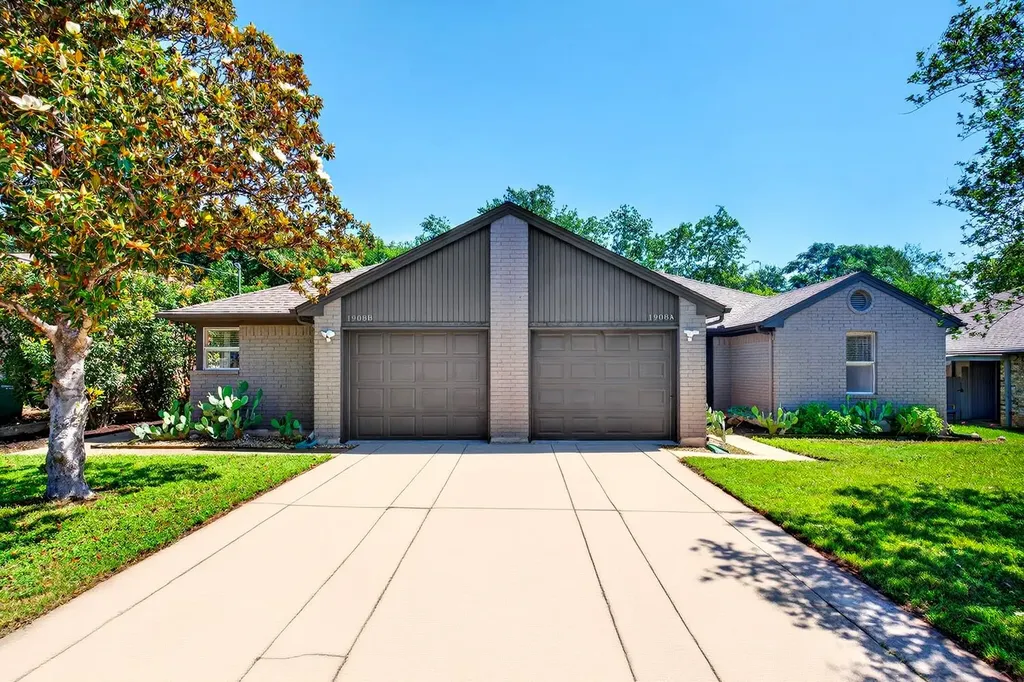 1908 Barge Street Austin TX 78745