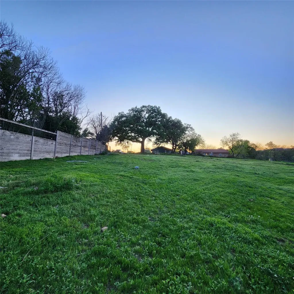701 Montgomery Street Georgetown TX 78626