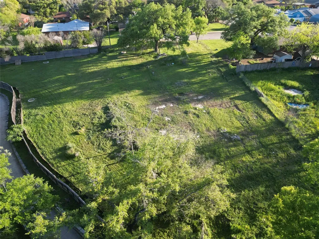 701 Montgomery Street Georgetown TX 78626