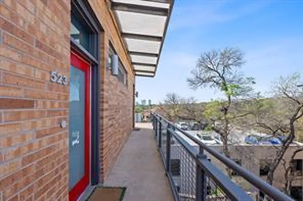 2205 N Lamar Boulevard Austin TX 78705