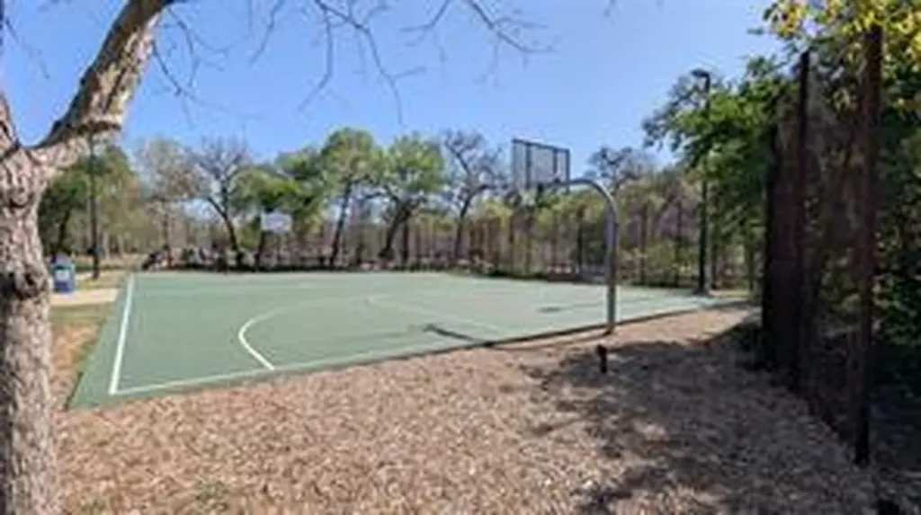 2205 N Lamar Boulevard Austin TX 78705