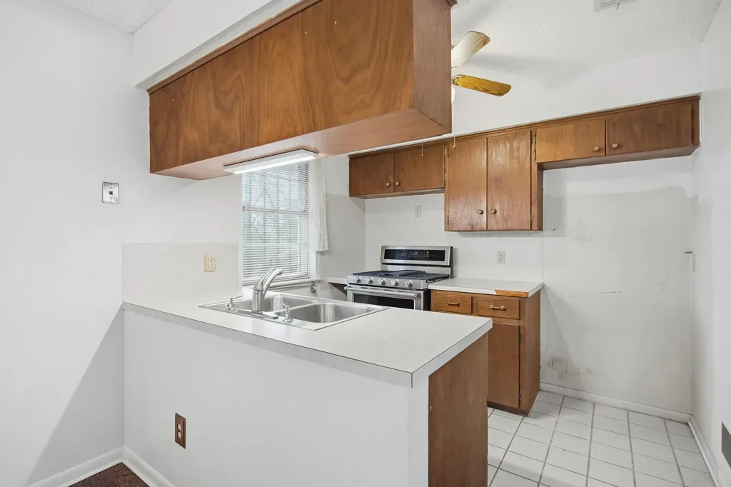 8516 Woodstone Drive Austin TX 78757