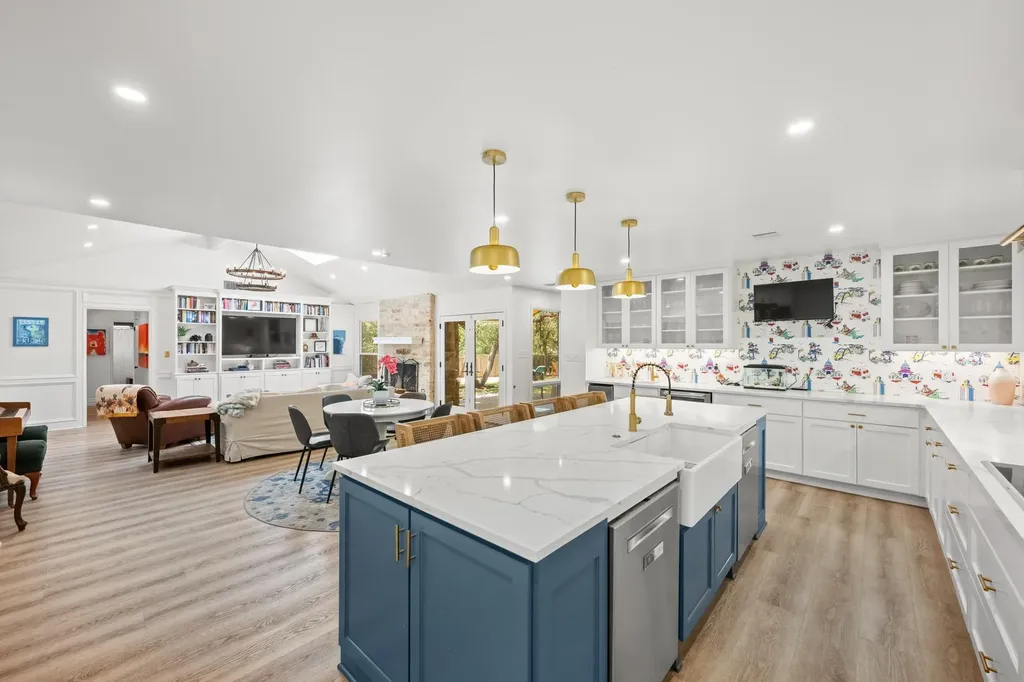 3106 Honey Tree Lane Austin TX 78746