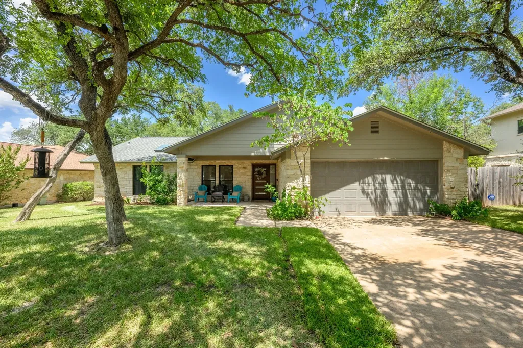 3106 Honey Tree Lane Austin TX 78746