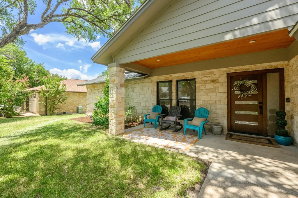 3106 Honey Tree Lane Austin TX 78746