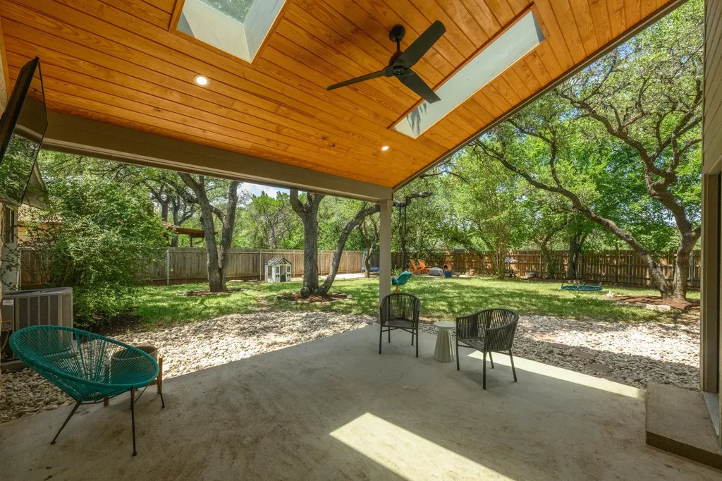 3106 Honey Tree Lane Austin TX 78746
