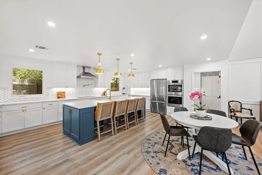 3106 Honey Tree Lane Austin TX 78746