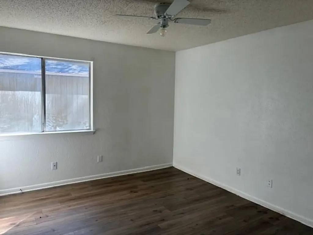 404 W Dittmar Road Austin TX 78745