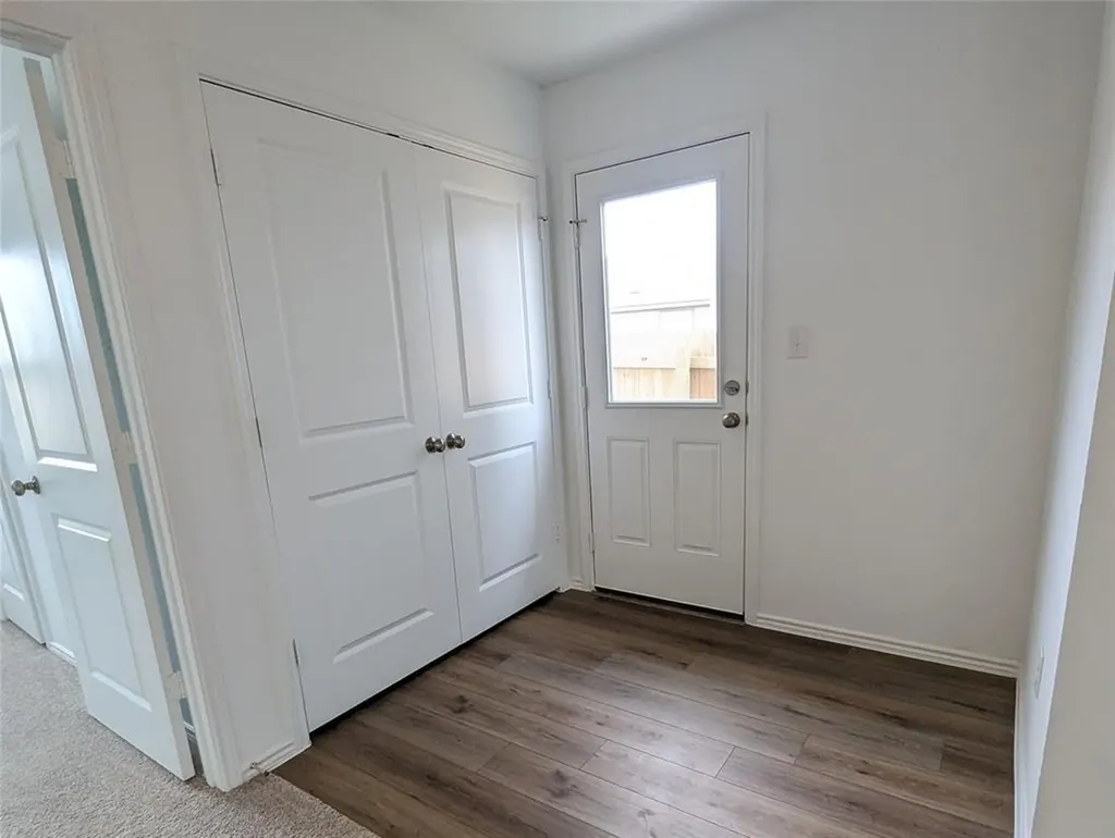 152 Avre Loop Kyle TX 78640