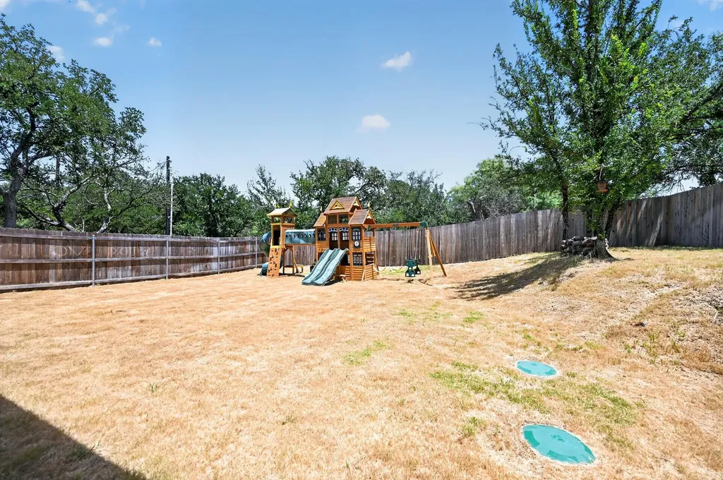 116 E Hickory Drive Granite Shoals TX 78654