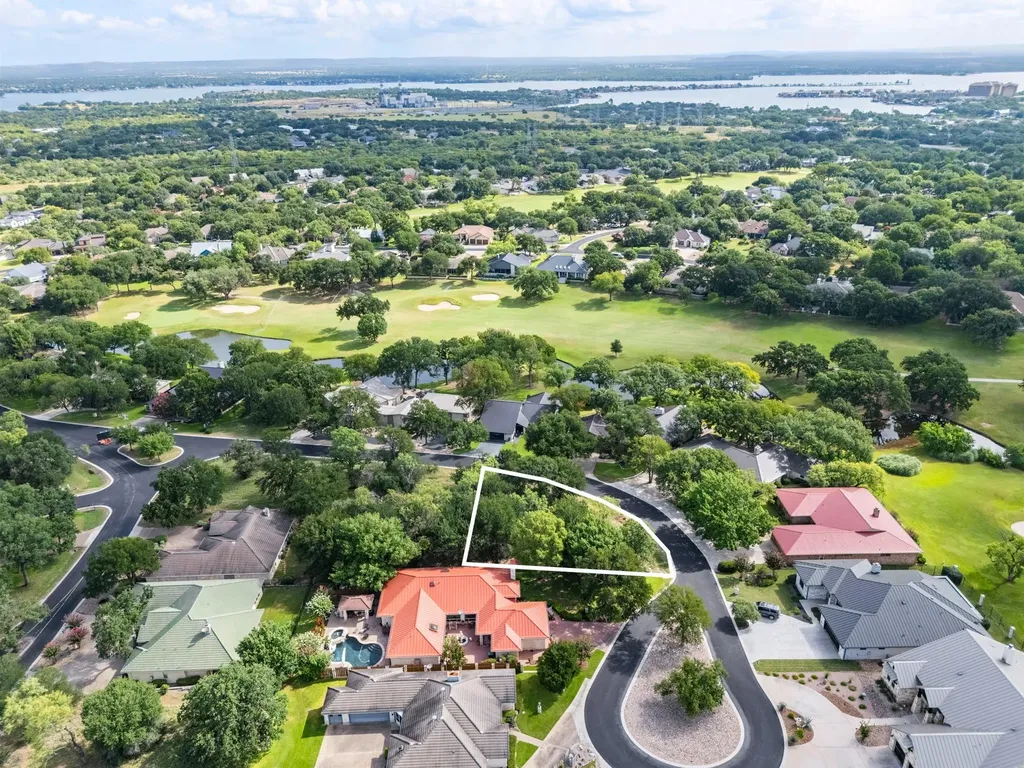 111 Teeoff Horseshoe Bay TX 78657