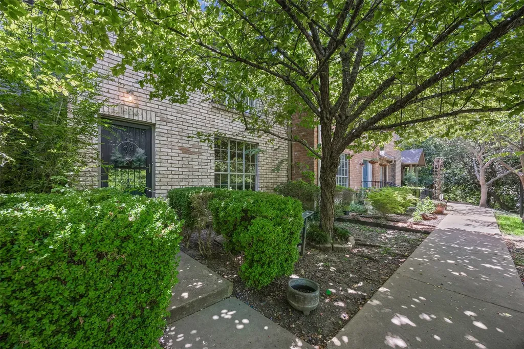 1904 Rosetti Drive Austin TX 78752