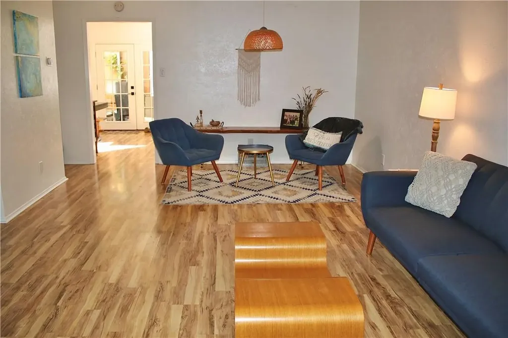 1904 Rosetti Drive Austin TX 78752