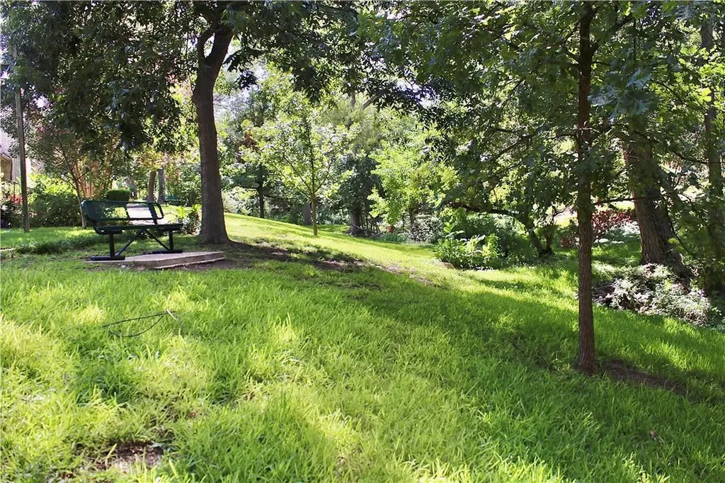 1904 Rosetti Drive Austin TX 78752