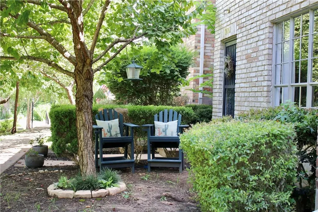 1904 Rosetti Drive Austin TX 78752