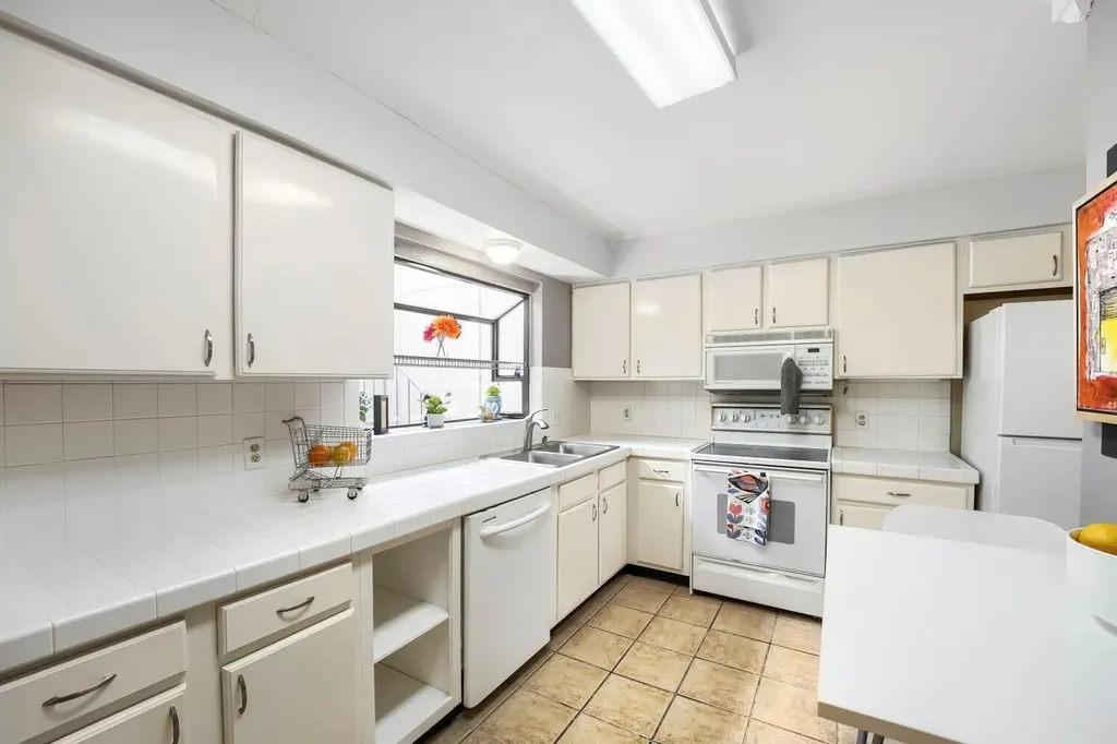 1706 Timberwood Drive Austin TX 78741