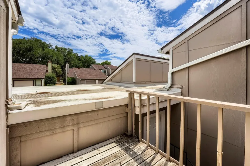 1706 Timberwood Drive Austin TX 78741