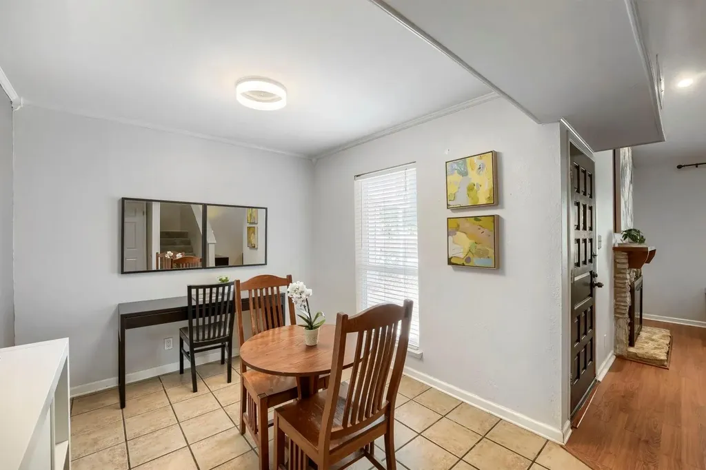 1706 Timberwood Drive Austin TX 78741