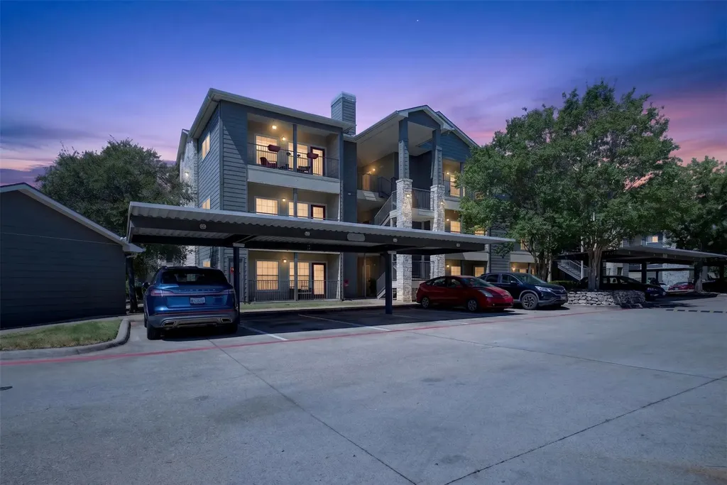 2320 Gracy Farms Lane Austin TX 78758