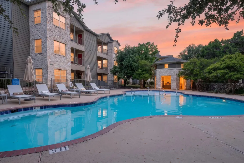 2320 Gracy Farms Lane Austin TX 78758
