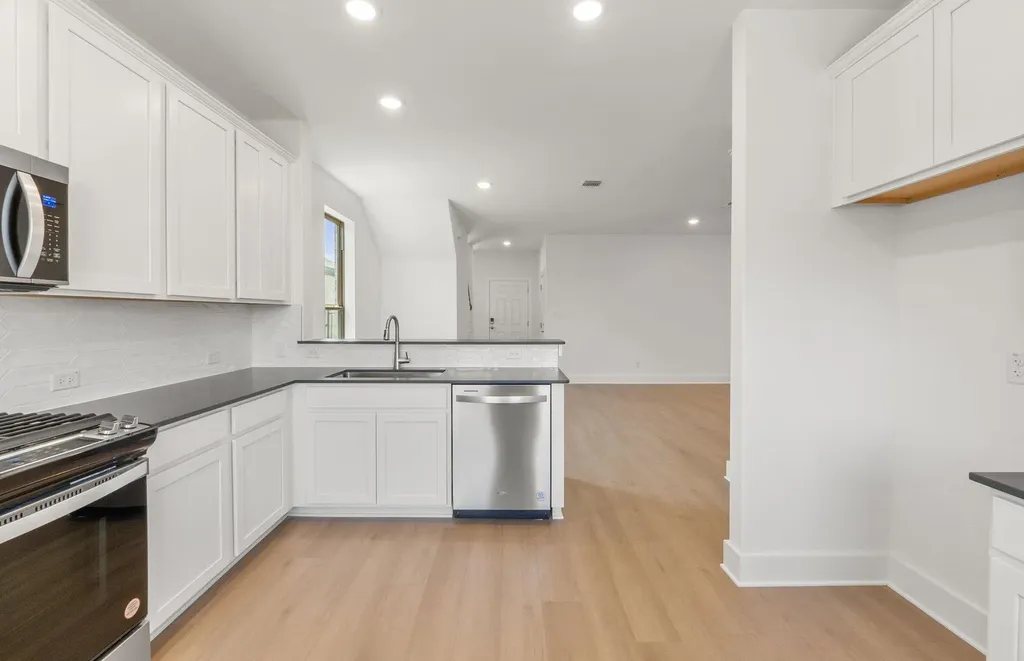 5214 Monarda Mint Drive Austin TX 78653