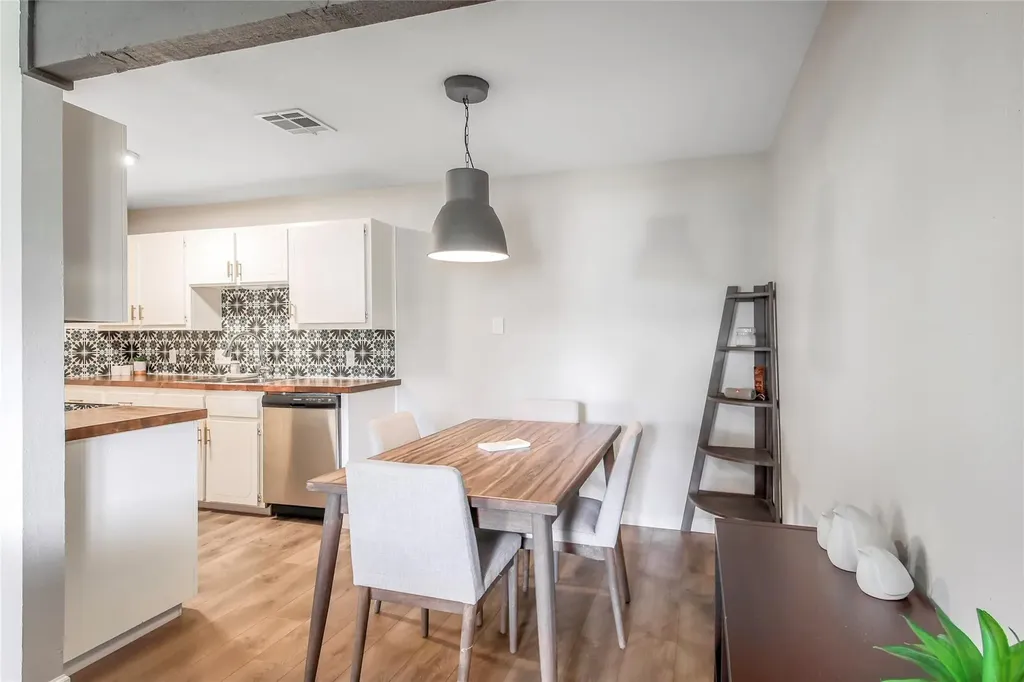 11118 Wandering Way Austin TX 78754