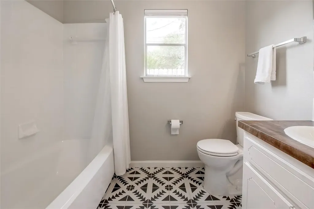 11118 Wandering Way Austin TX 78754