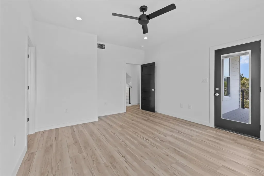 11005 Beach Road Leander TX 78641