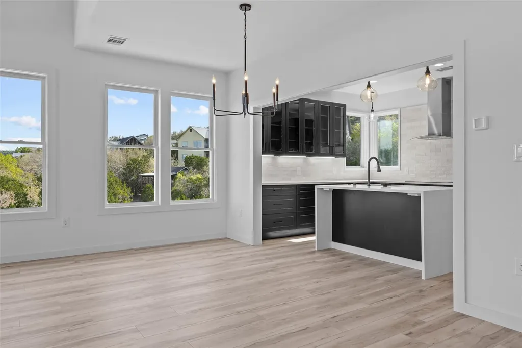 11005 Beach Road Leander TX 78641