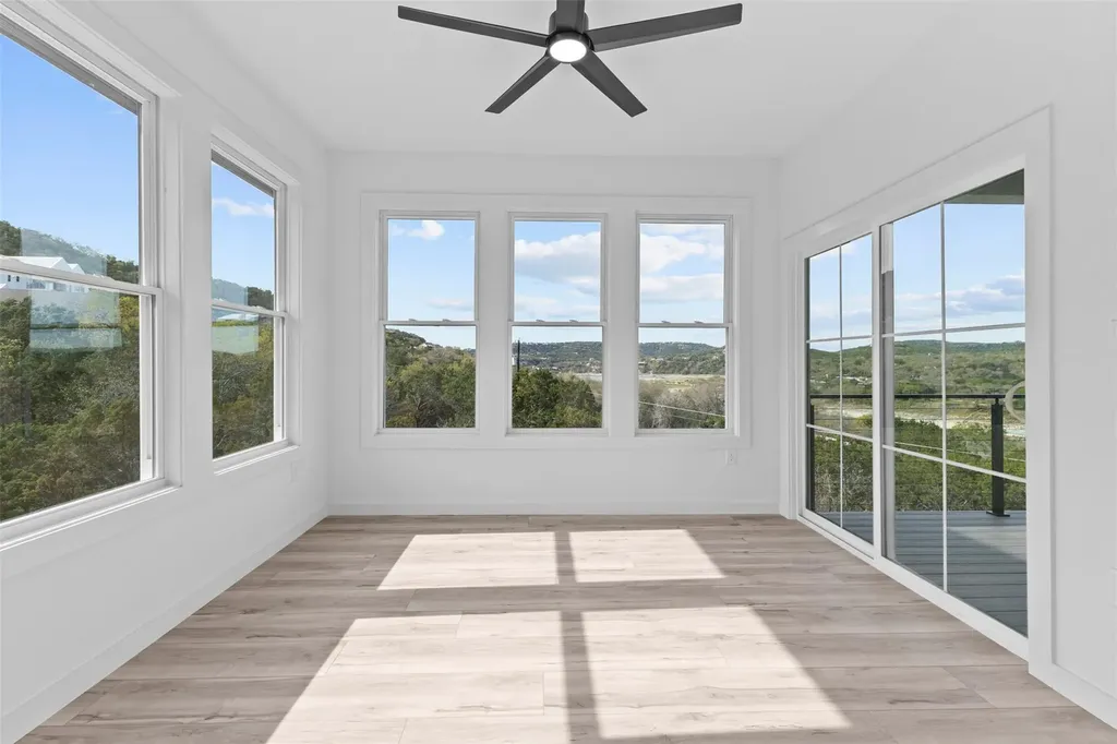 11005 Beach Road Leander TX 78641