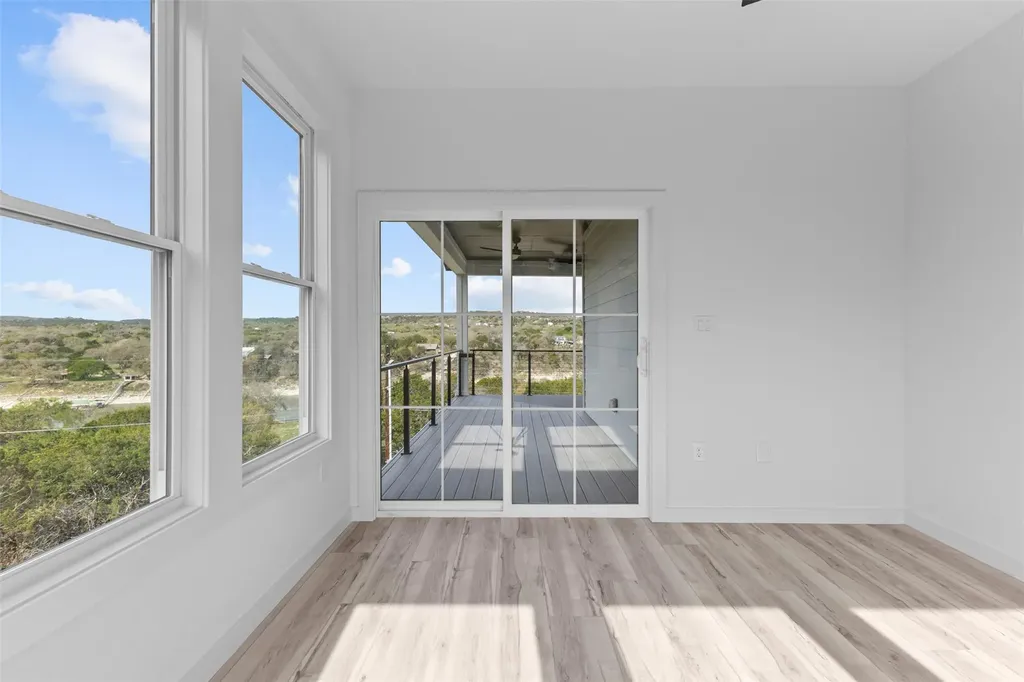 11005 Beach Road Leander TX 78641