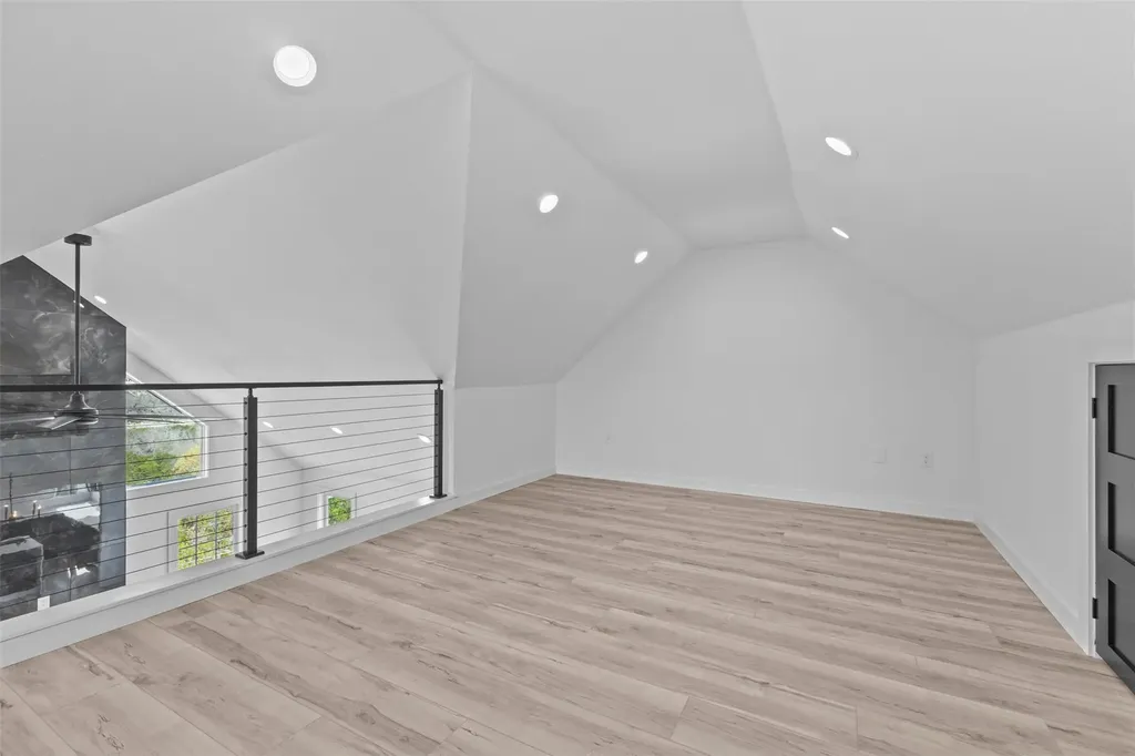 11005 Beach Road Leander TX 78641